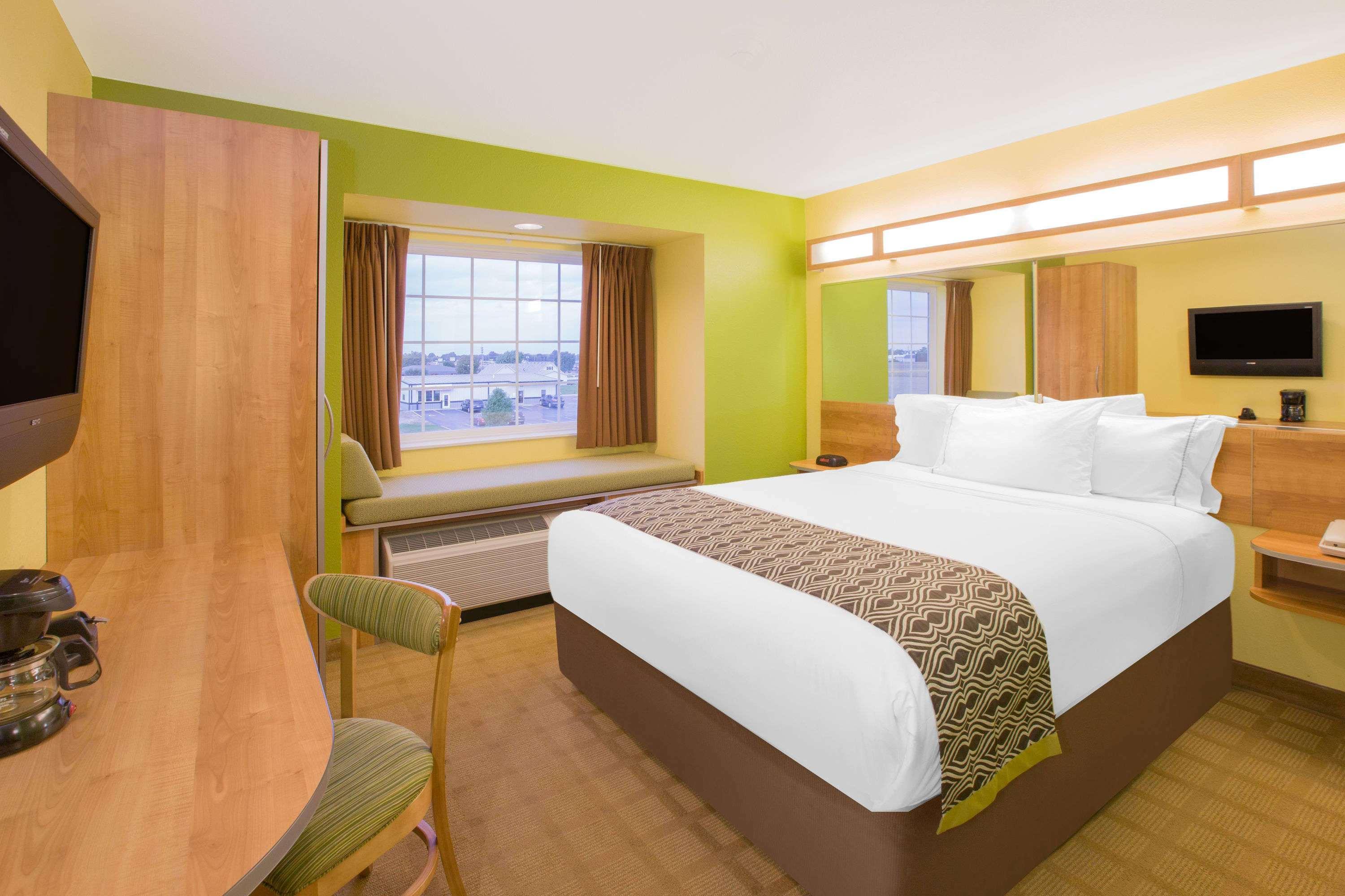Microtel Inn & Suites By Wyndham Delphos Kültér fotó