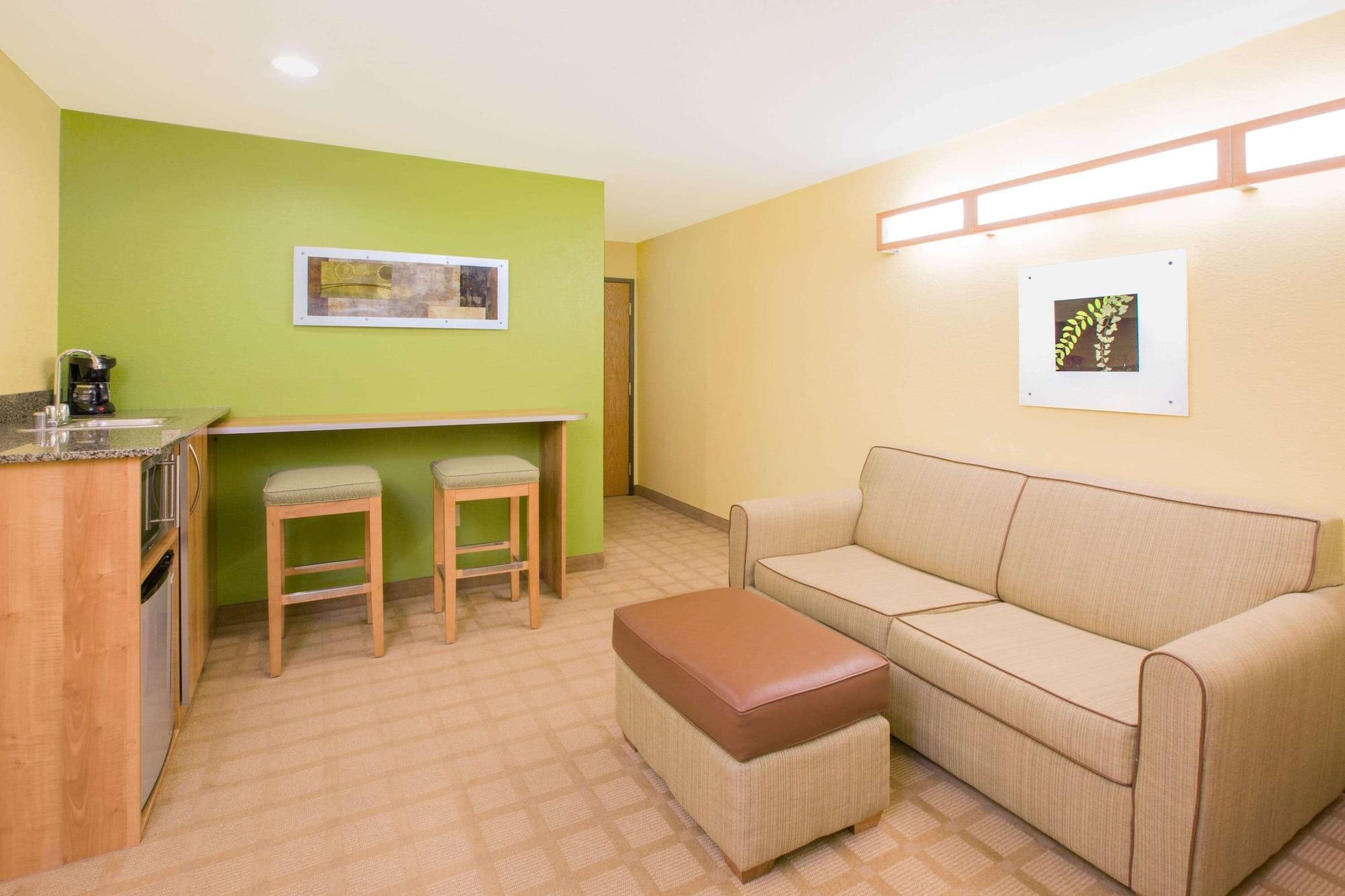 Microtel Inn & Suites By Wyndham Delphos Kültér fotó